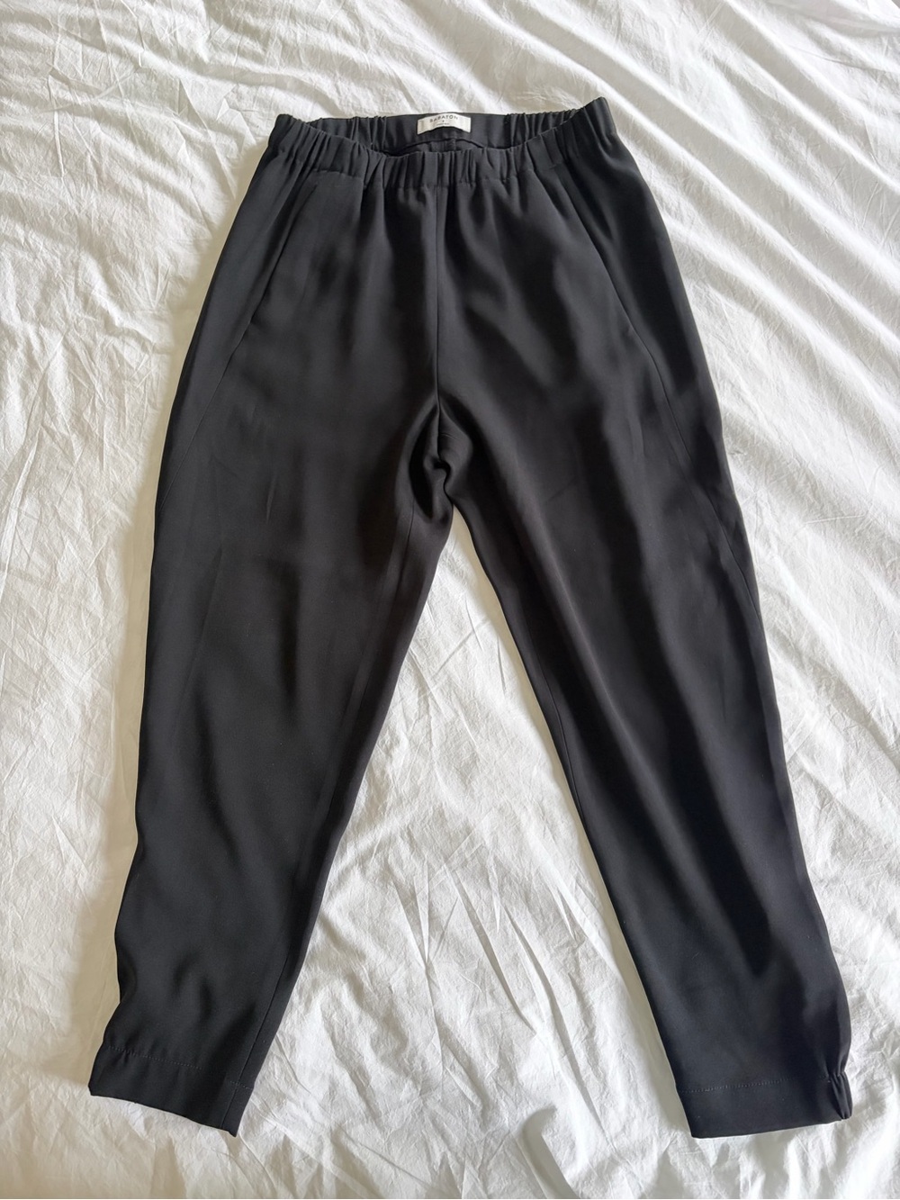 Babaton Black Elastic-Waist Tapered Pants